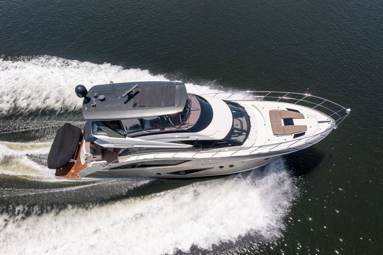 2013-63-marquis-630-sport-yacht