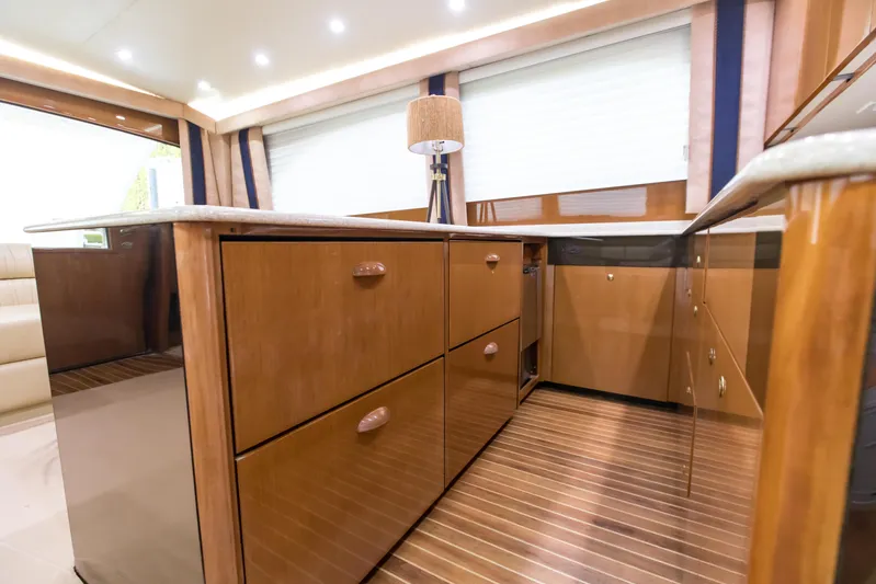 Viking 48 Convertible Yacht Photos Pics 