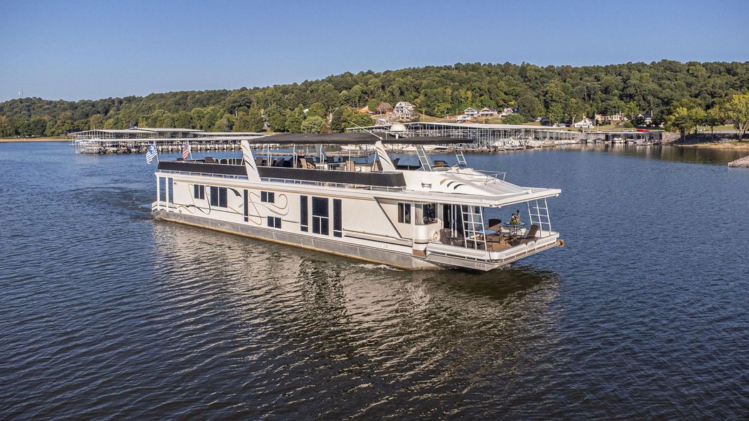 2003 Horizon 90 Houseboat