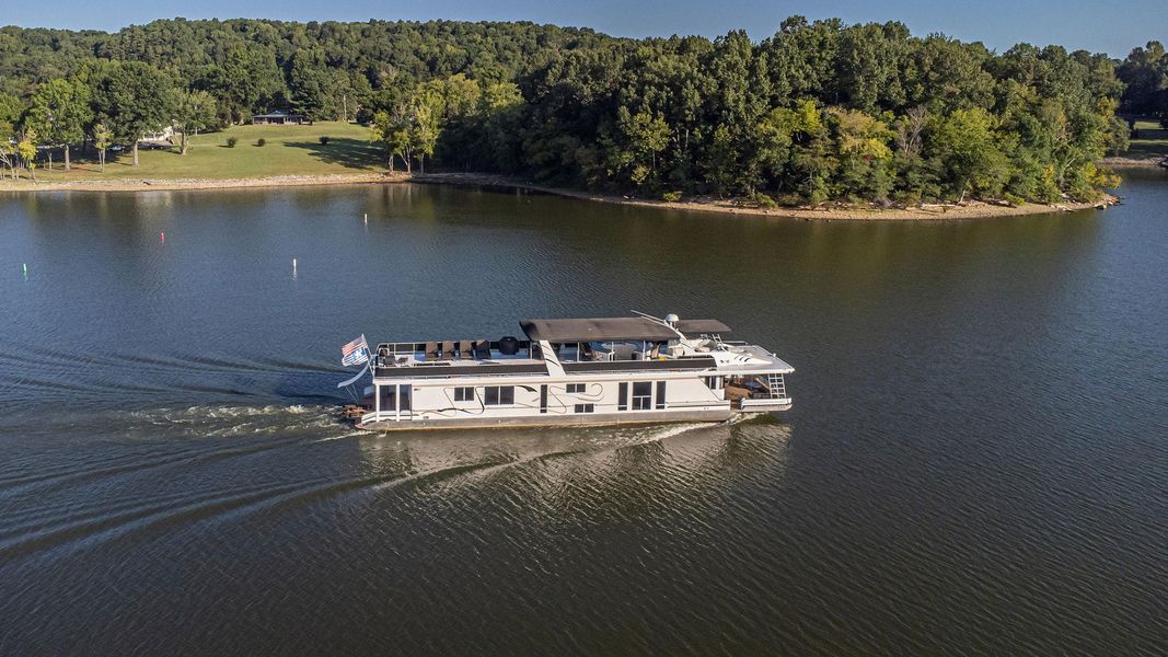 2003 Horizon 90 Houseboat