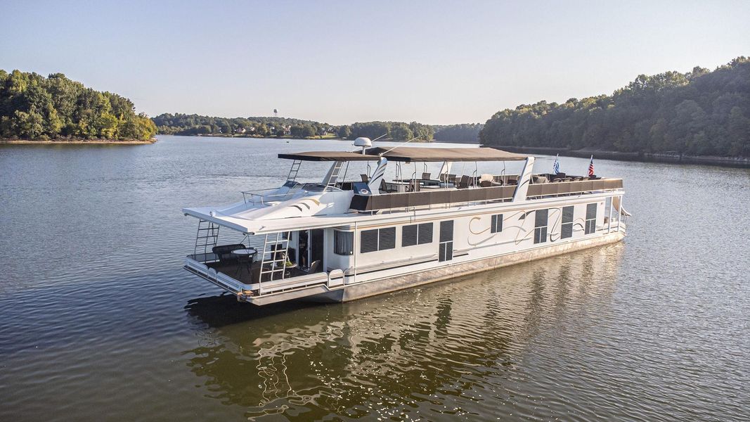2003 Horizon 90 Houseboat