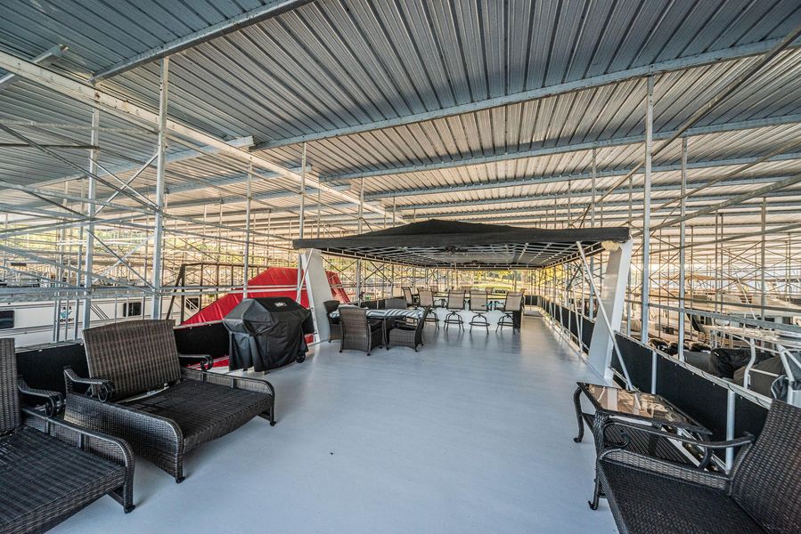 2003 Horizon 90 Houseboat