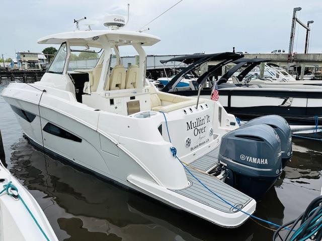 Regal SAV 33 2023 New Boat for Sale in Longueuil, Quebec 