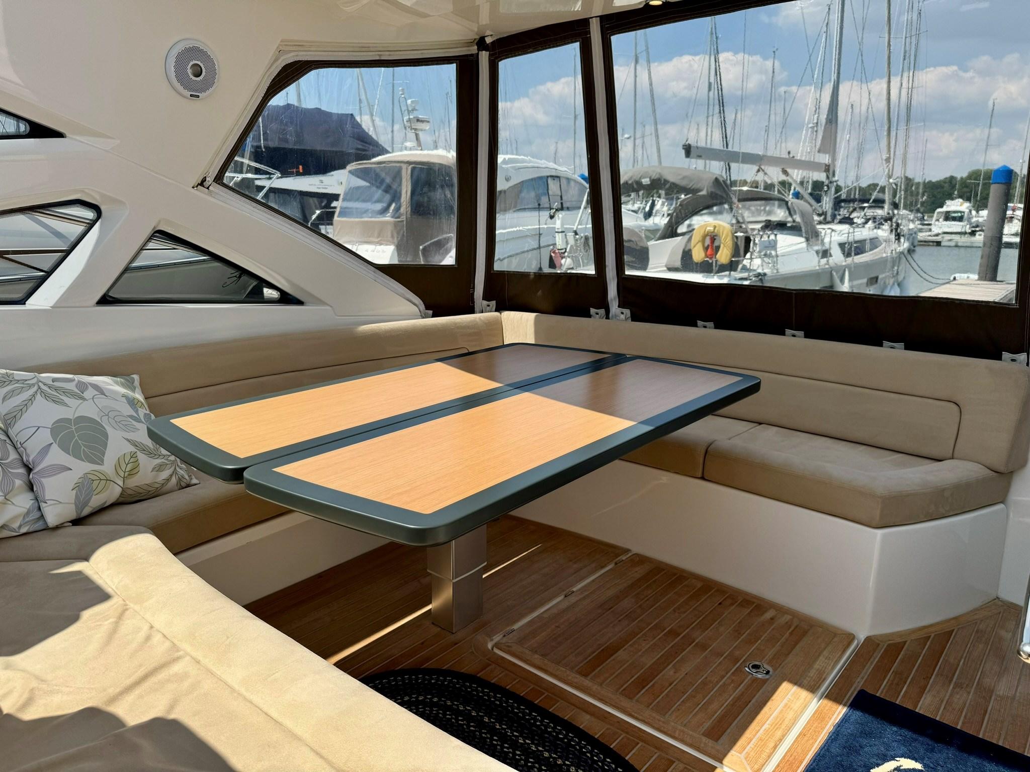 2018 Windy 46 Chinook Cruiser for sale - YachtWorld