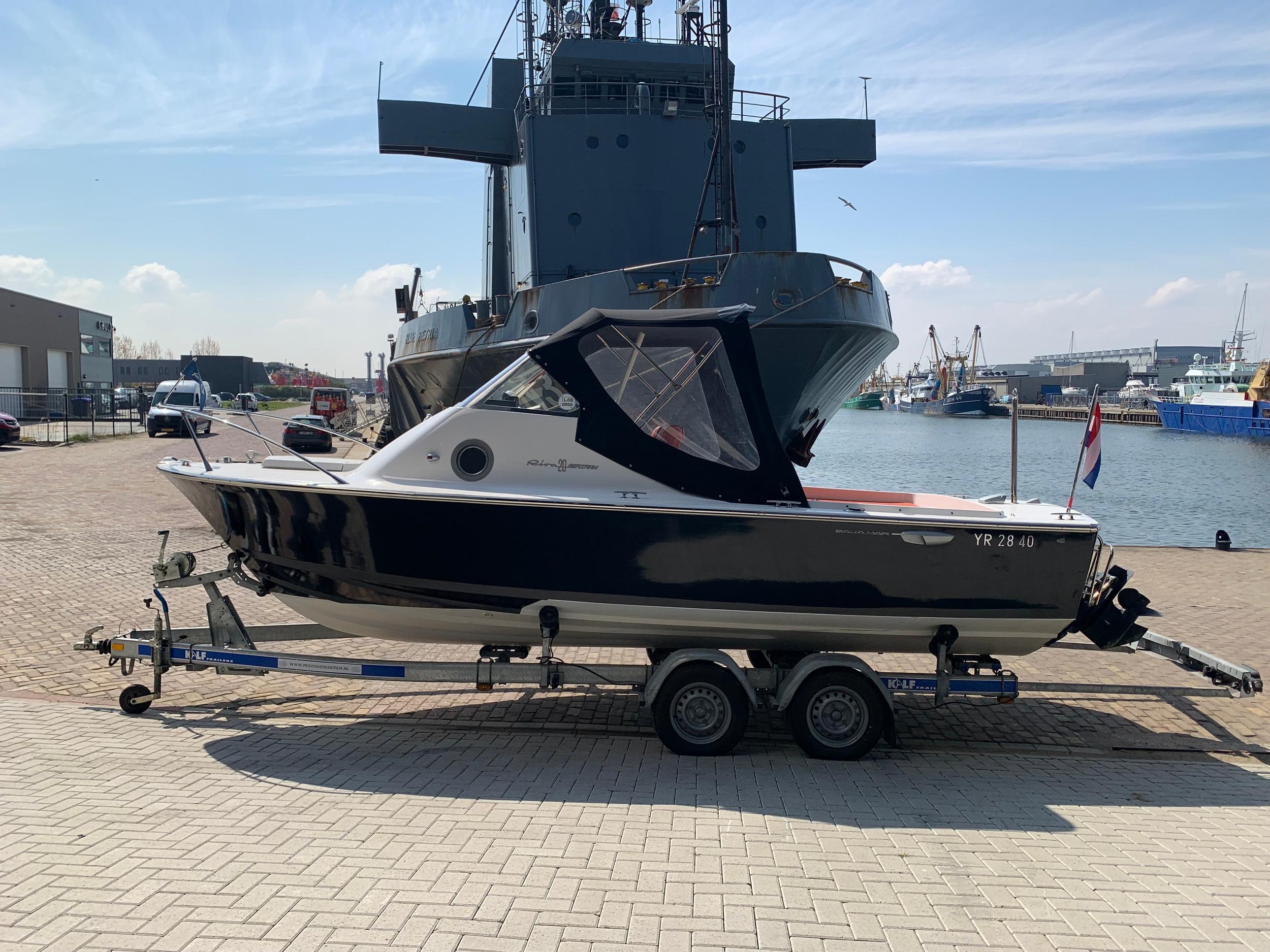 Riva Bertram 20 Bahia Mar 6m 1974, Sports Cruiser | Boot24