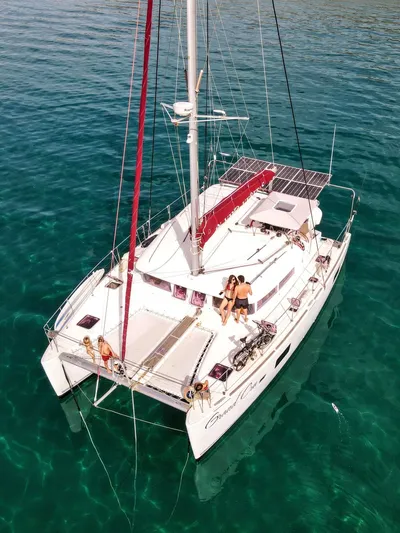 Grand Cru Yacht Photos Pics 