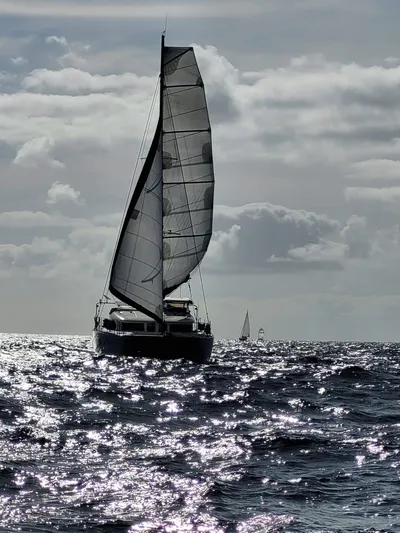 Grand Cru Yacht Photos Pics 