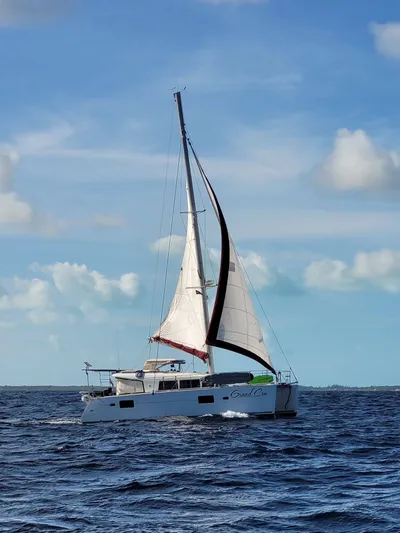 Grand Cru Yacht Photos Pics 