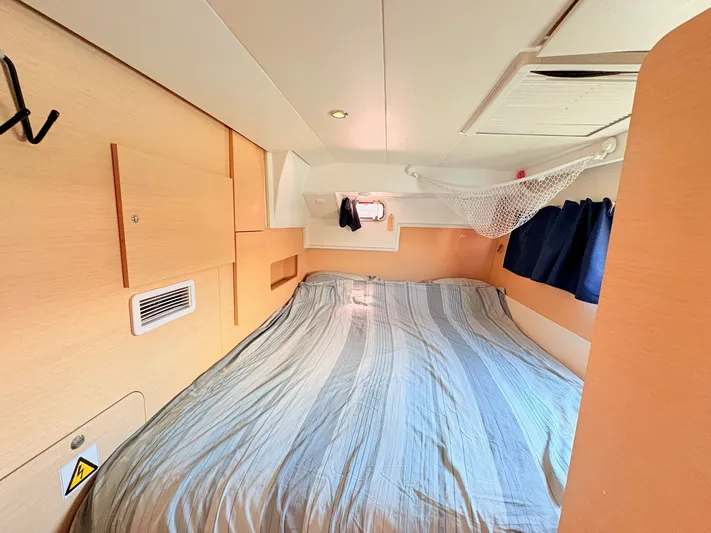 Grand Cru Yacht Photos Pics 