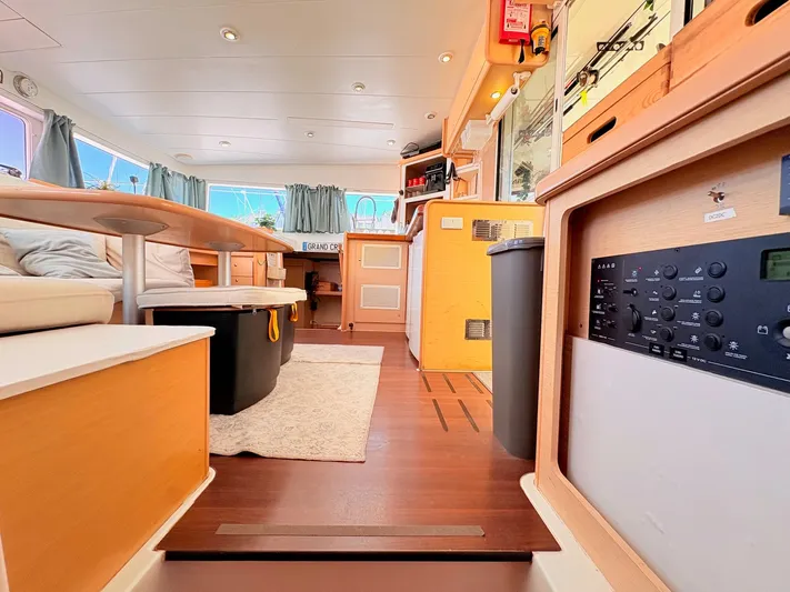 Grand Cru Yacht Photos Pics 