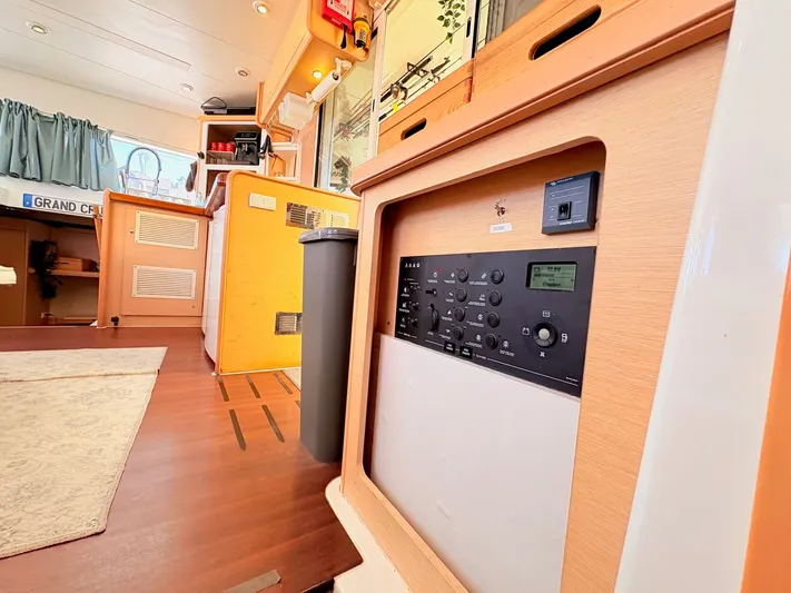 Grand Cru Yacht Photos Pics 