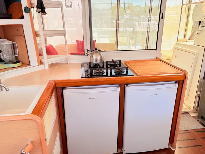 Grand Cru Yacht Photos Pics 