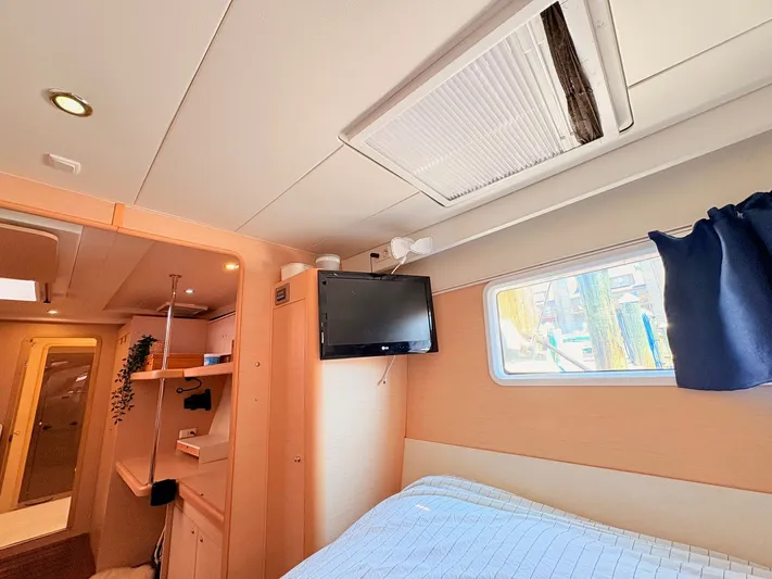 Grand Cru Yacht Photos Pics 