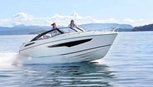 2023 Parker 850 Voyager