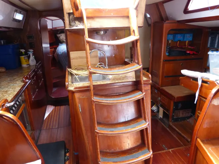 Atlantis Yacht Photos Pics 