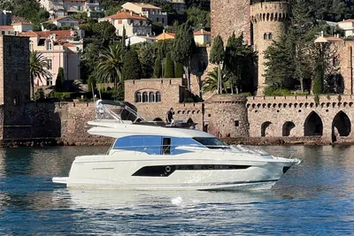 2019 Prestige 520 Fly