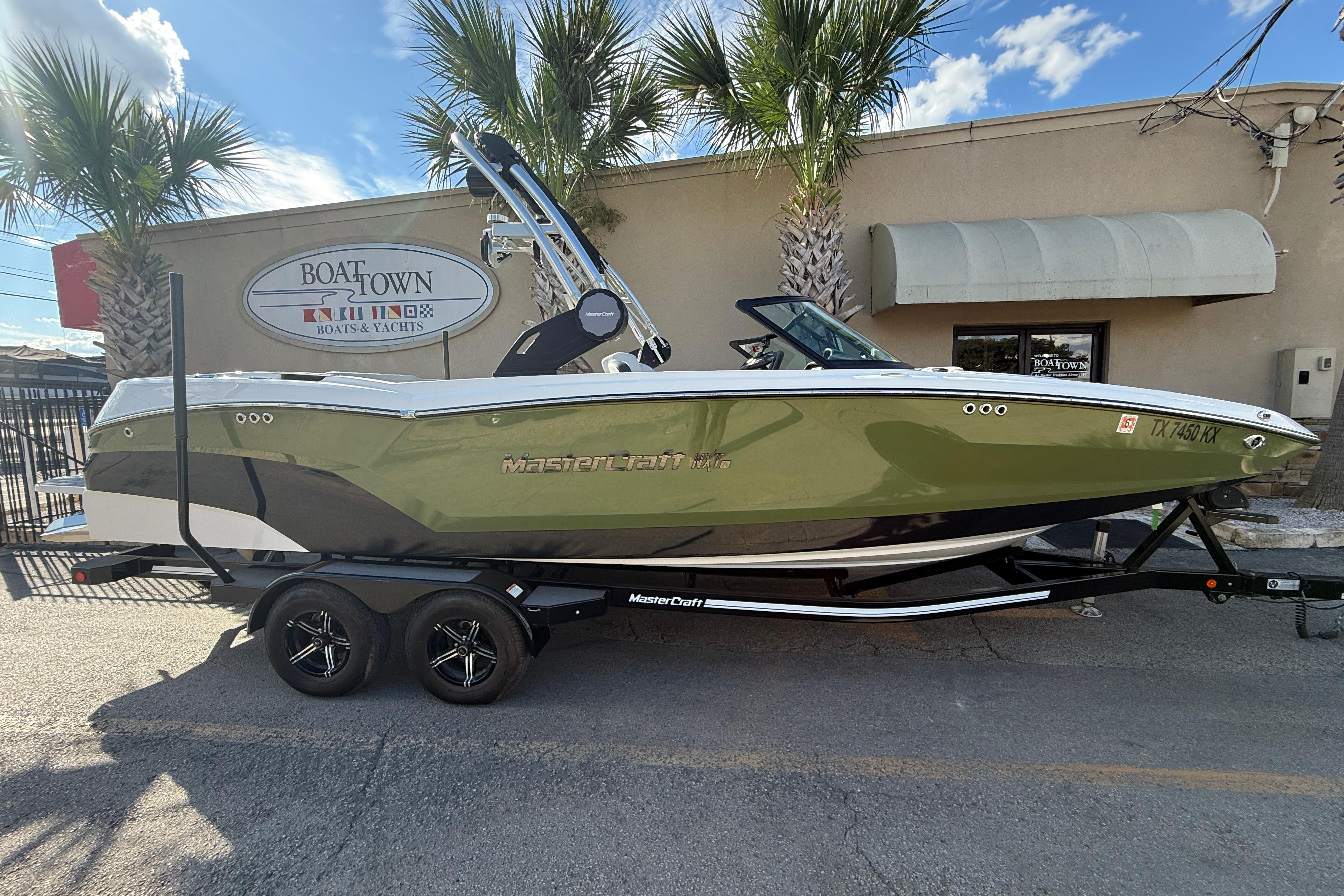 MasterCraft NXT24