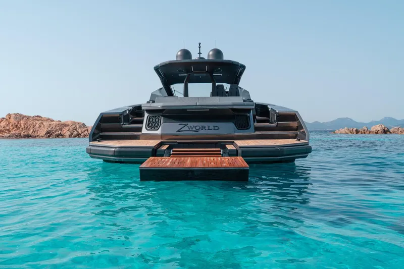 Maori 64 Yacht Photos Pics Luxury Maori 64 yacht from 2026 on clear water.