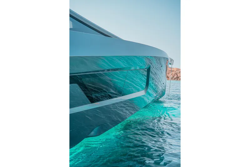 Maori 64 Yacht Photos Pics Maori 64 Yacht 2026 on clear water, modern design.