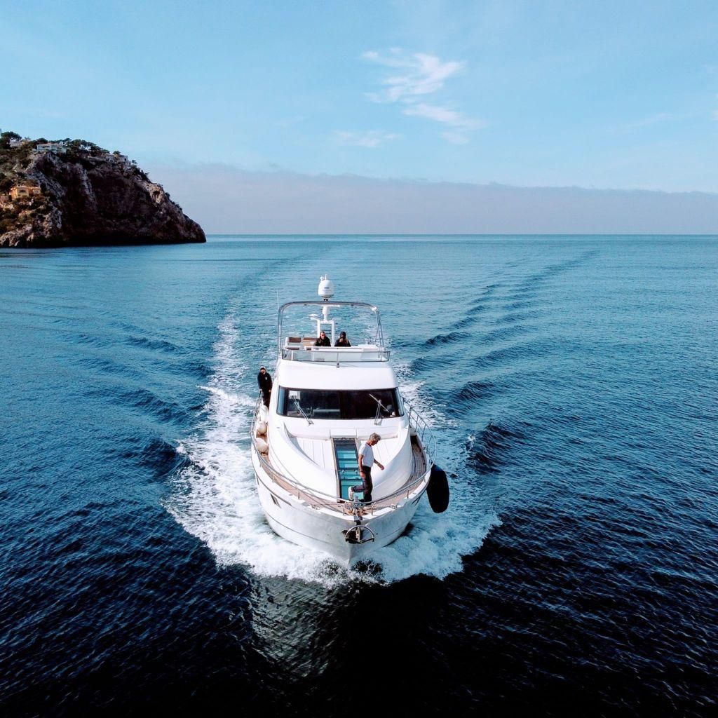 2014 Fairline 61 