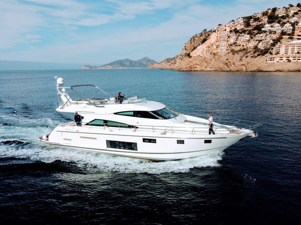 2015 Fairline Squadron 65