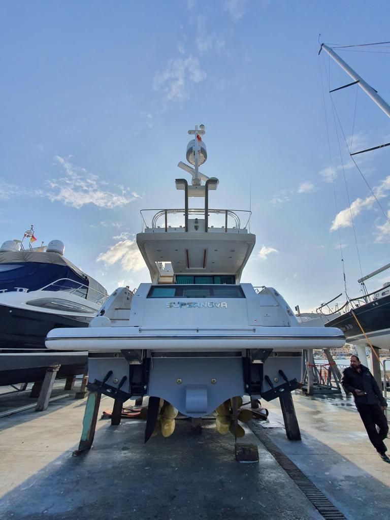 2014 Fairline 61 