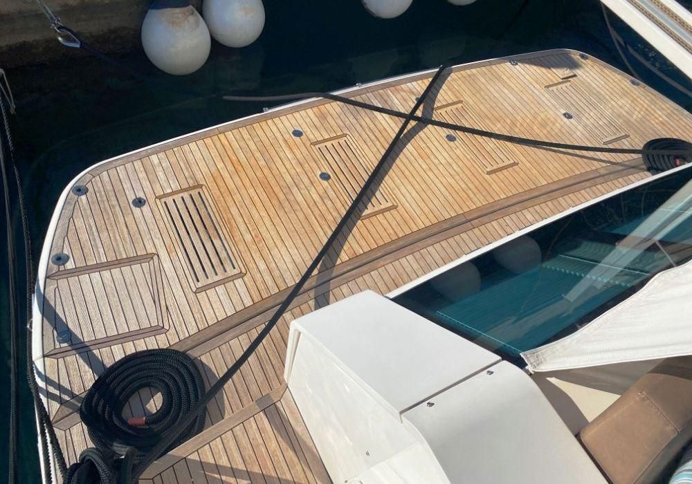 2014 Fairline 61 