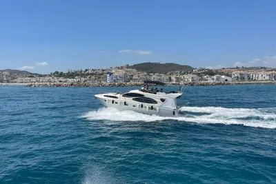 2005 Azimut 46 Fly