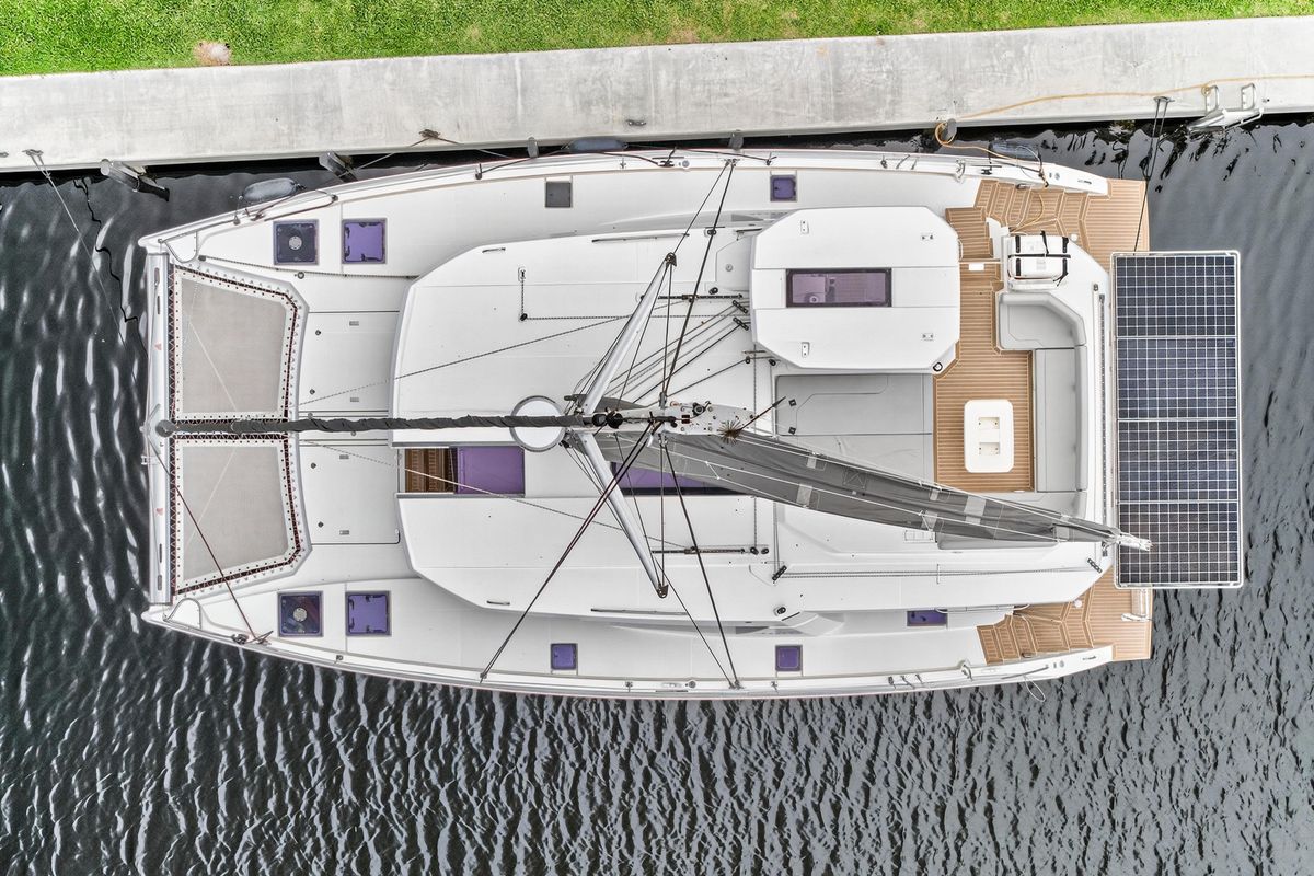 2021 Leopard 45 