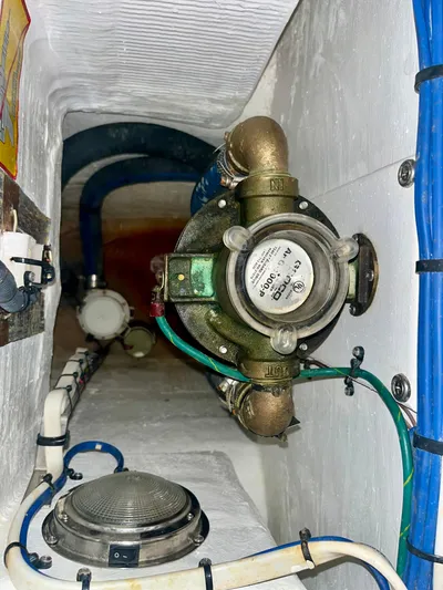 Intrepid II Yacht Photos Pics 