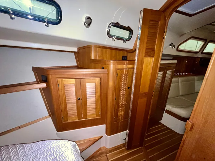 Intrepid II Yacht Photos Pics 