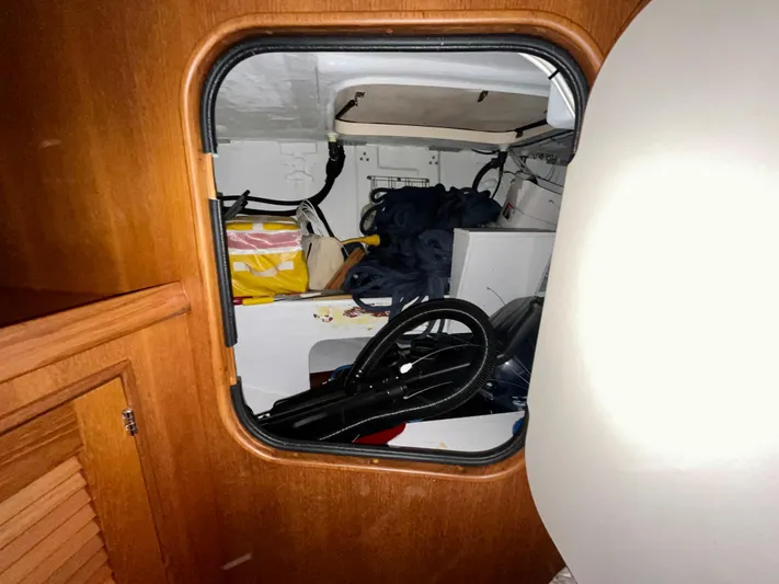 Intrepid II Yacht Photos Pics 