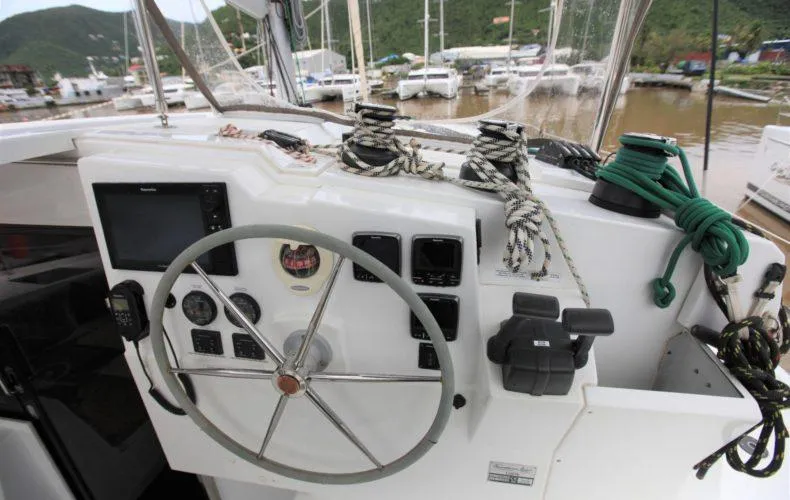 La Mer Kat Yacht Photos Pics Helm of 2016 Fountaine Pajot Lucia 40 catamaran with navigation equipment and ropes.
