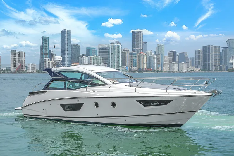  Yacht Photos Pics Beneteau Gran Turismo 40