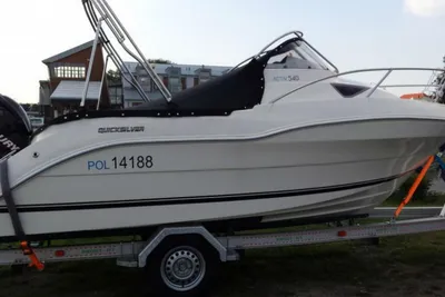 2014 Quicksilver Activ 540 Cabin