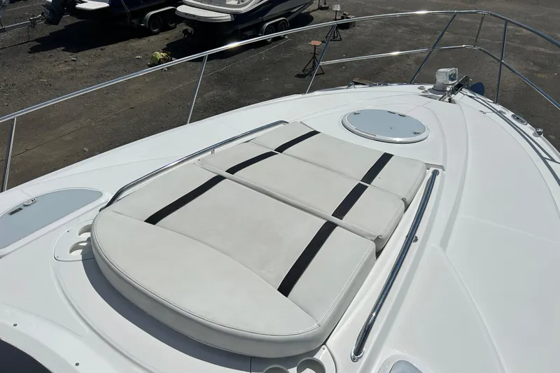  Yacht Photos Pics 2017 Monterey 355 Sport Yacht deck with sunpad and railing.