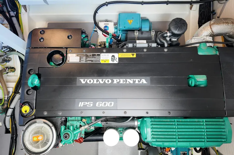 Fly Away Yacht Photos Pics Volvo Penta IPS 600 engine in a 2018 Prestige 520 yacht.