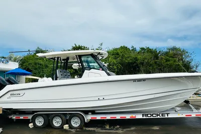 Boston Whaler 360 Outrage