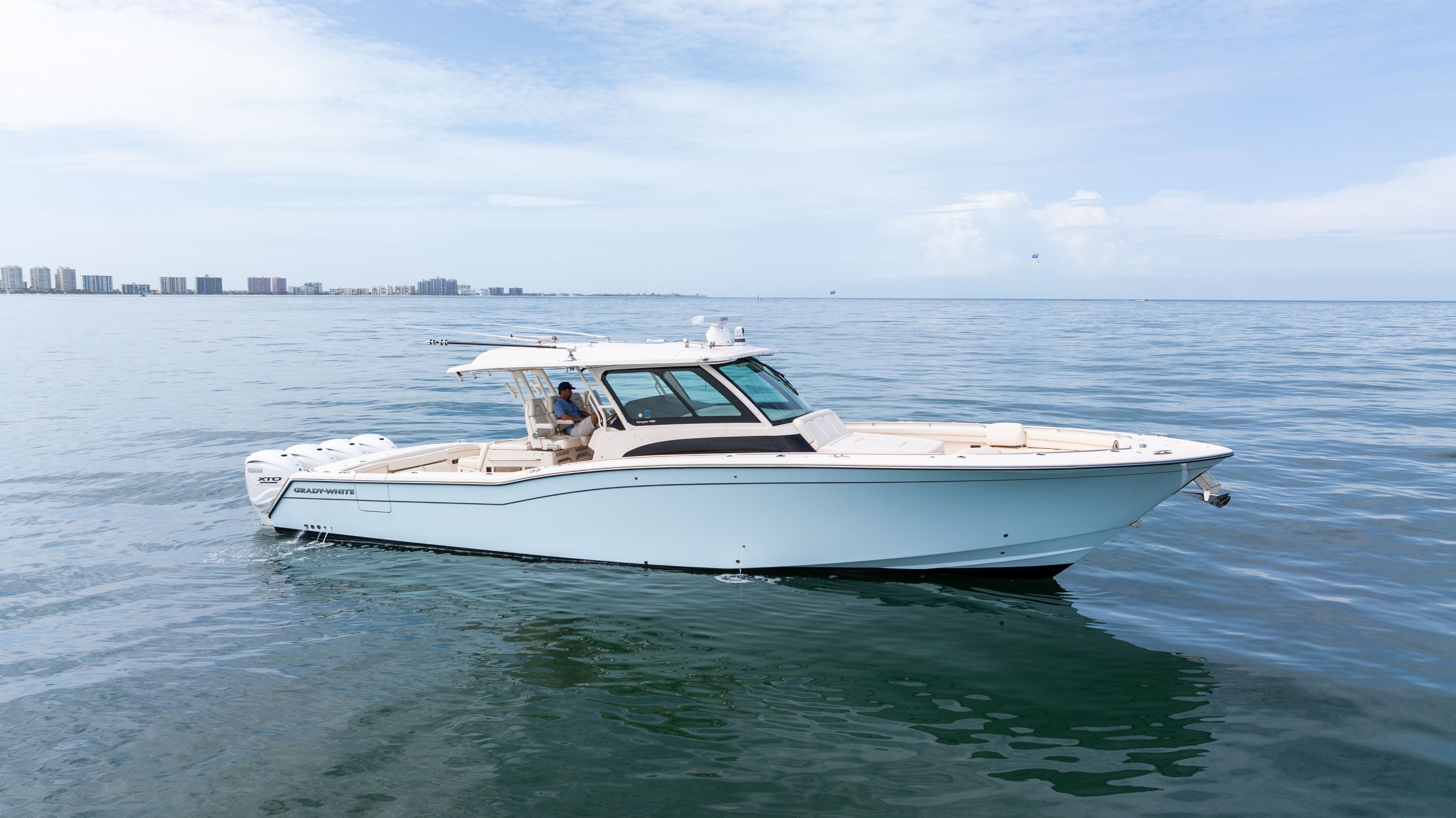 Grady-White Canyon 456