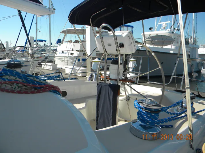 Buena Vida Yacht Photos Pics 