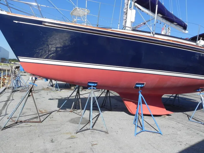 Buena Vida Yacht Photos Pics 