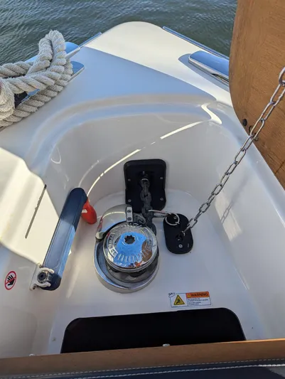 Guga Yacht Photos Pics Cranchi 46 Luxury Tender bow windlass