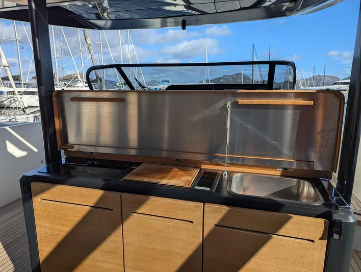 Guga Yacht Photos Pics Cranchi 46 Luxury Tender galley