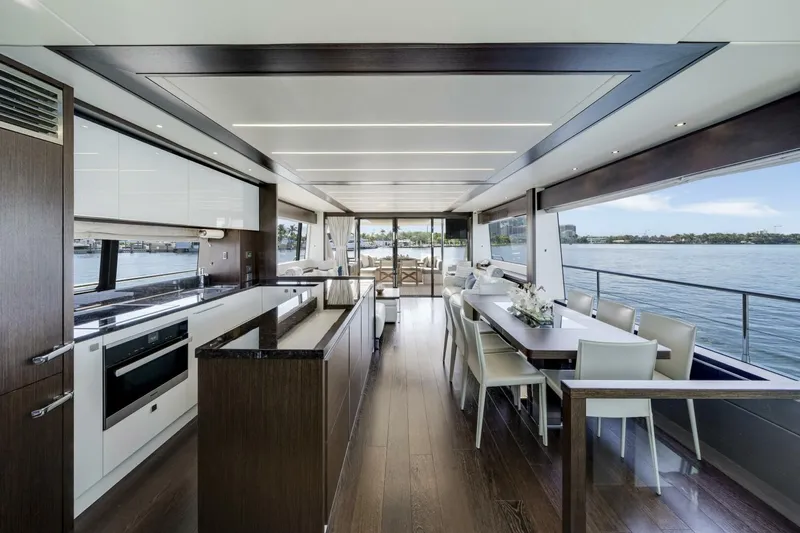  Yacht Photos Pics 2021 Sunseeker 76 Yacht - Image 59