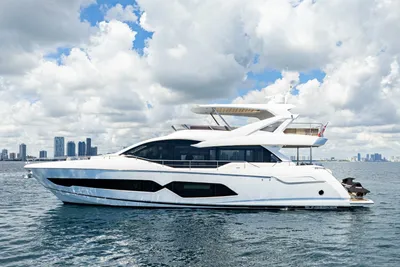 2021 Sunseeker 76 Yacht
