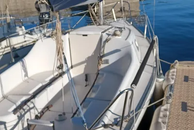 2004 Jeanneau Sun 2000