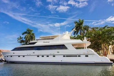 Hargrave Raised Pilothouse