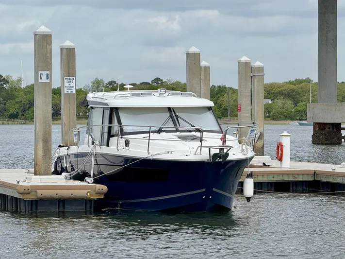 Remotely Workin' Yacht Photos Pics 