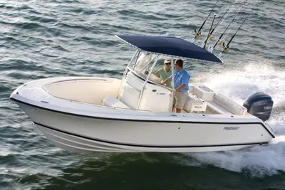 Pursuit C 230 Center Console