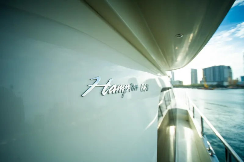 Pretty Penny Yacht Photos Pics 